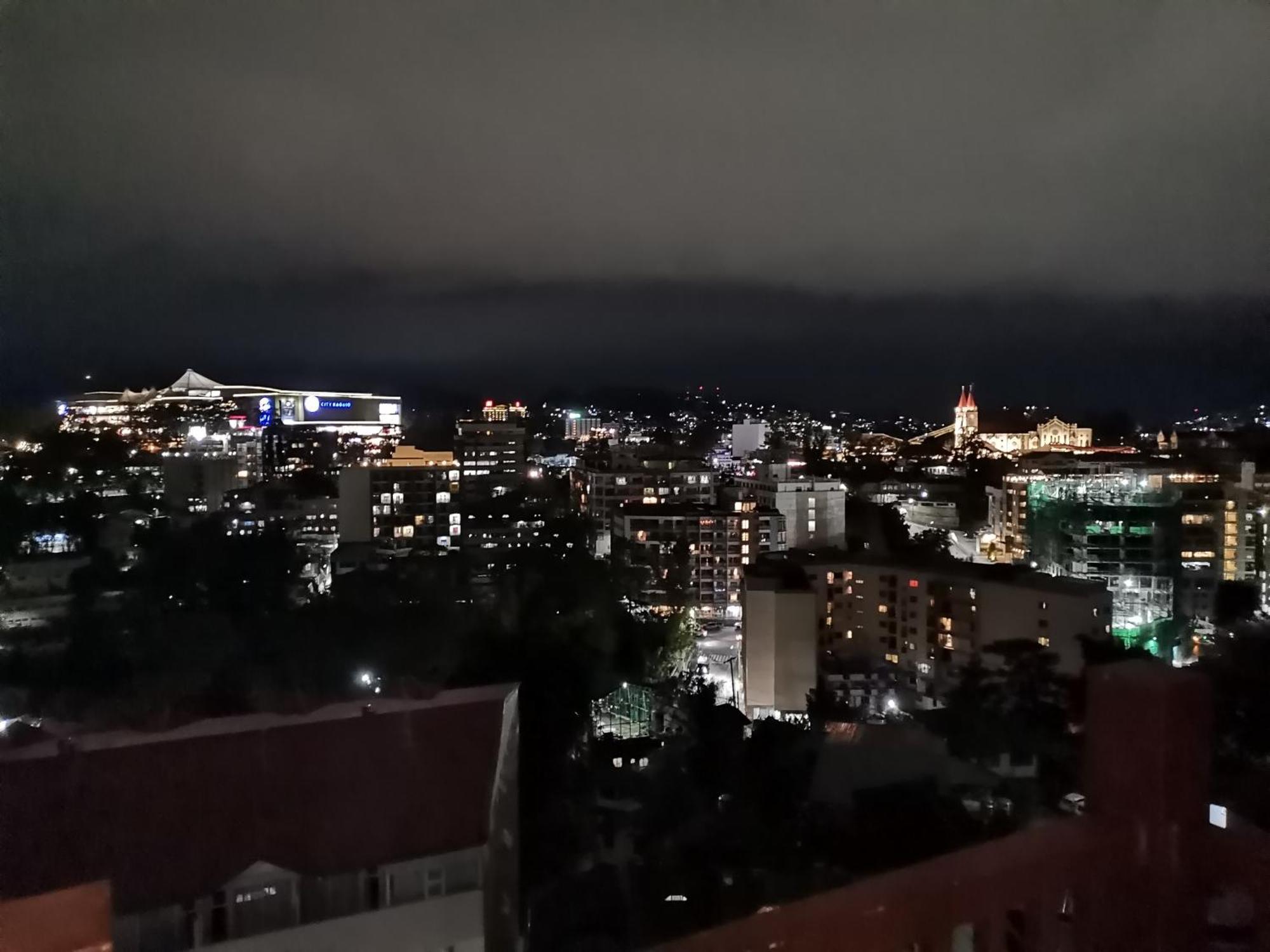 Cozy Pine Suites Baguio City Екстериор снимка
